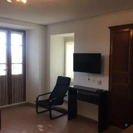 Rdc En Maison Traditionnelle Apartmán *